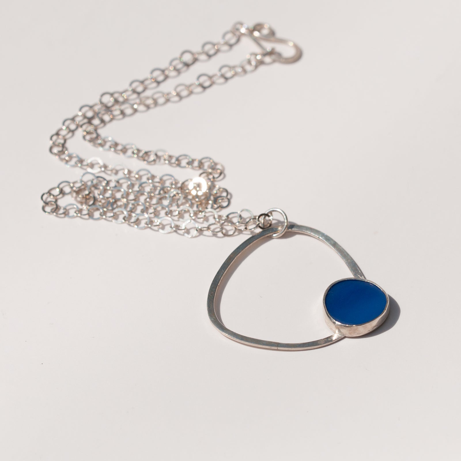 Single Pebble Necklace - Pendant Style